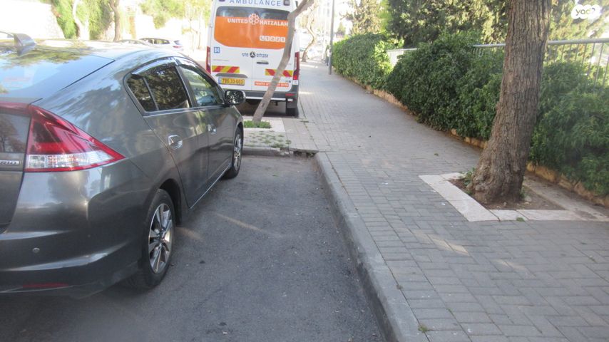 מודעת רכב הונדה CR-V