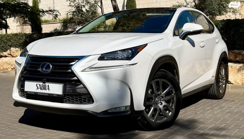 מודעת רכב לקסוס NX 2