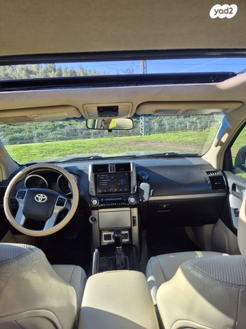 מודעת רכב טויוטה לנד קרוזר