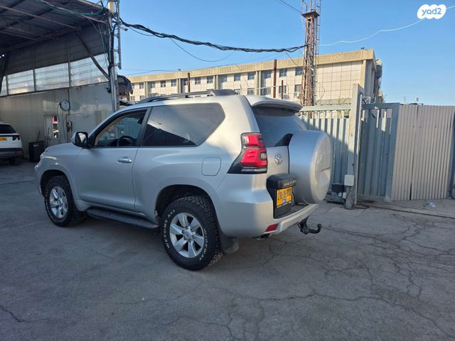 מודעת רכב טויוטה לנד קרוזר