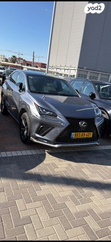 מודעת רכב לקסוס NX