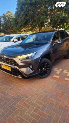 מודעת רכב טויוטה RAV4