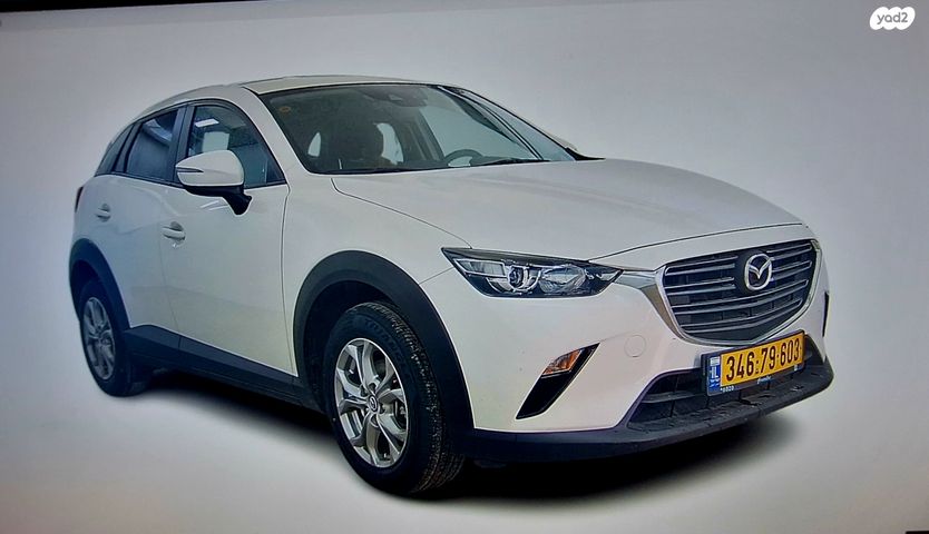 מודעת רכב מאזדה CX-3
