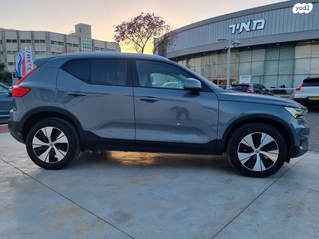 מודעת רכב וולוו XC40 2
