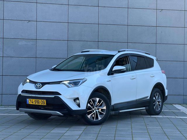 מודעת רכב טויוטה RAV4