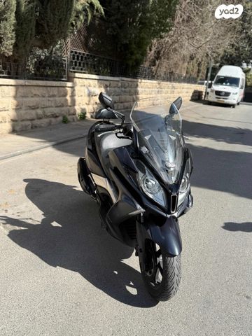 מודעת רכב קימקו דאון-טאון 350