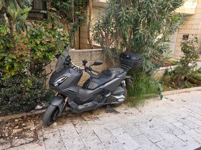 מודעת רכב הונדה ADV350