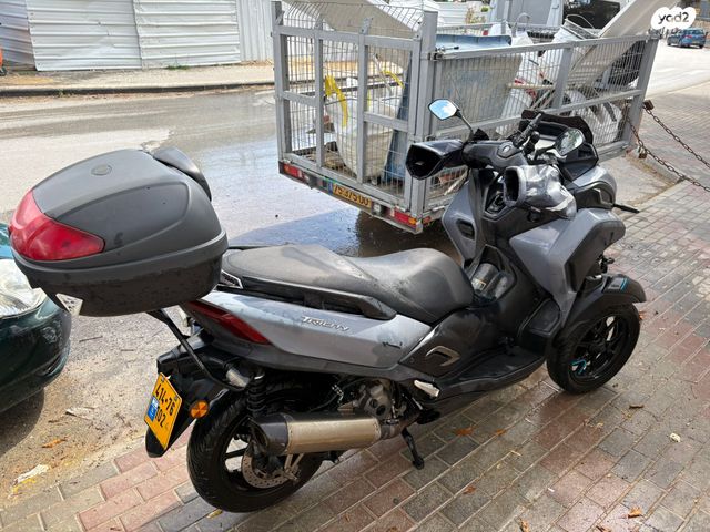 מודעת רכב ימאהה טריסיטי 300