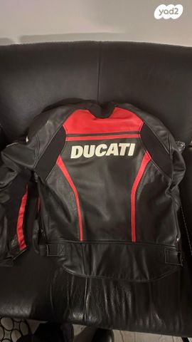 feedItemObj.data.row_1