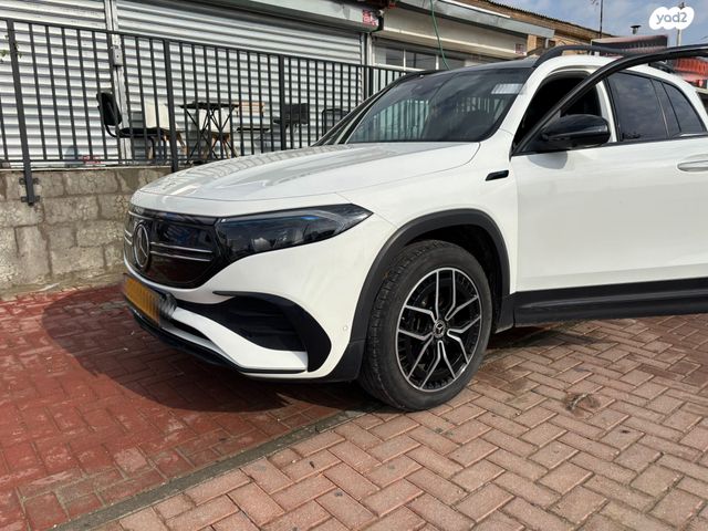 מודעת רכב מרצדס-בנץ EQB