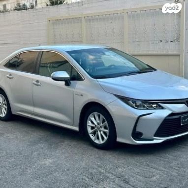 מודעת רכב טויוטה קורולה
