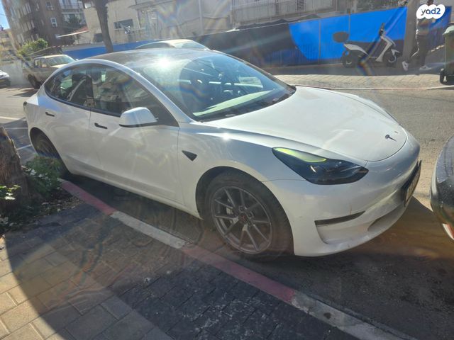 מודעת רכב טסלה מודל 3 1