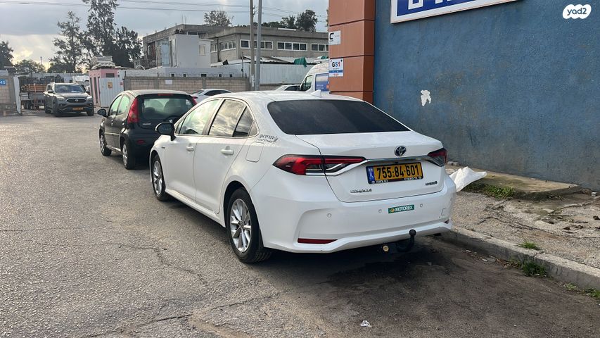 מודעת רכב טויוטה קורולה