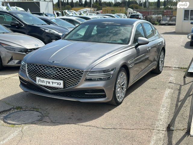 מודעת רכב ג'נסיס G80