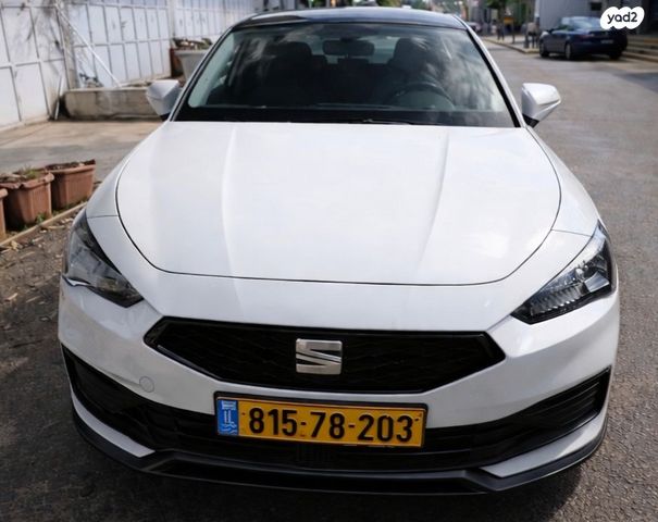 מודעת רכב סיאט לאון