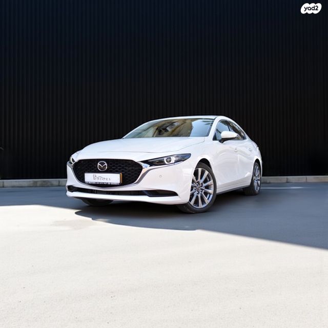 מודעת רכב מאזדה 3