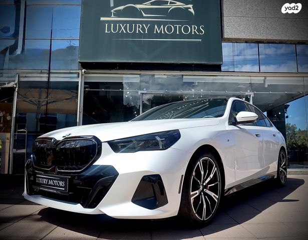 מודעת רכב ב מ וו סדרה 5