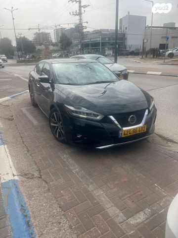 מודעת רכב ניסאן מקסימה