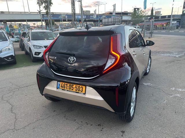 מודעת רכב טויוטה אייגו X 1