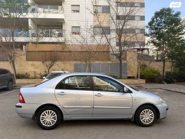 מודעת רכב טויוטה קורולה 2