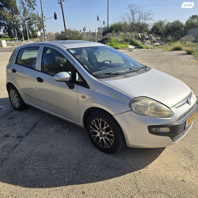 מודעת רכב פיאט פונטו