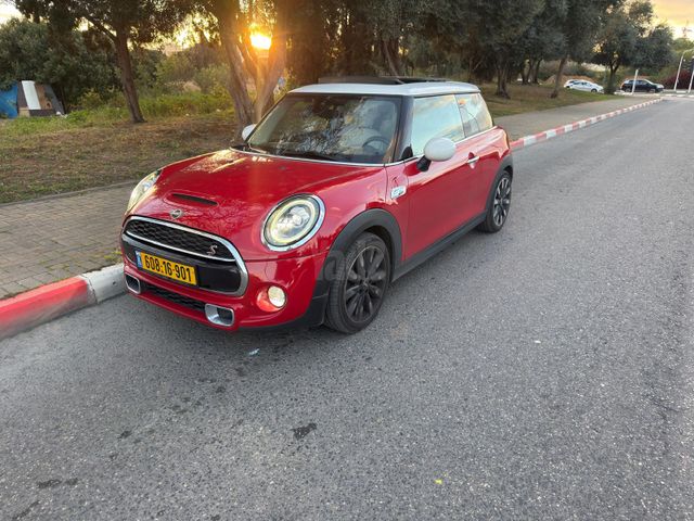 מודעת רכב מיני קופר