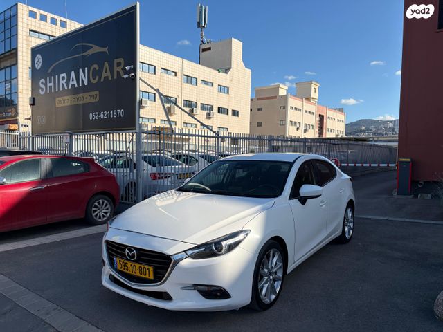 מודעת רכב מאזדה 3