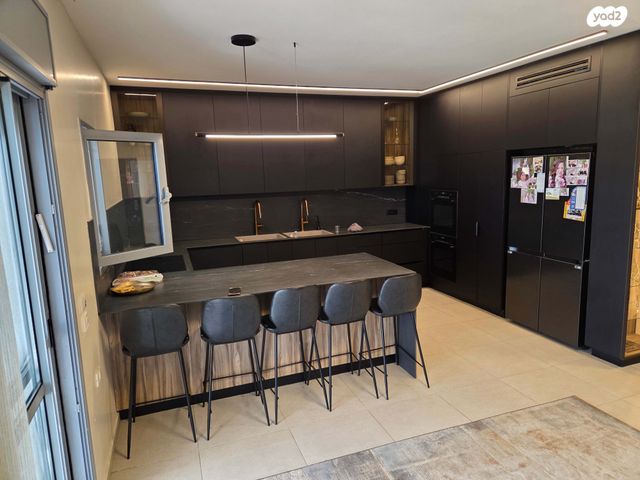 הרב שפירא 11