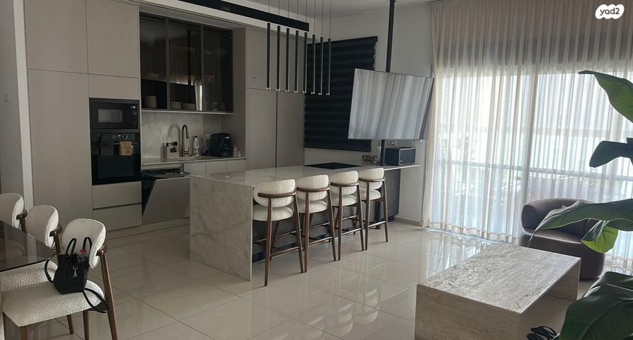 יוסף בורג 80