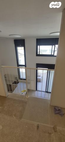 הרב יצחק ידידיה פרנקל 67