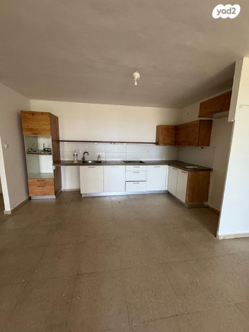 אבא אחימאיר 107