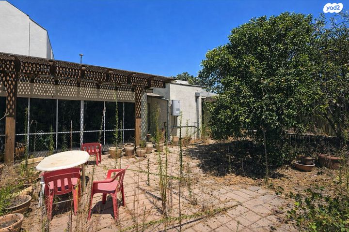 בית פרטי/ קוטג', קרית יערים, רמת השרון