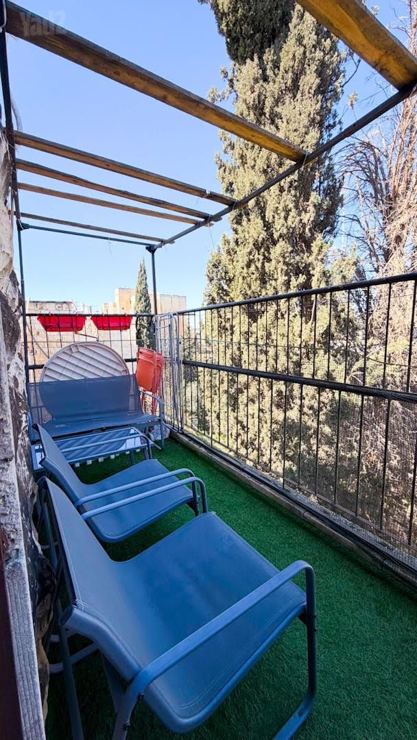 דירה למכירה בירושלים (תיווך) — 3
