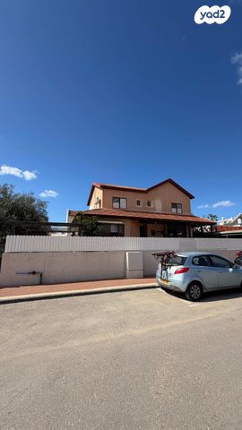 מודעת נכס, עכו