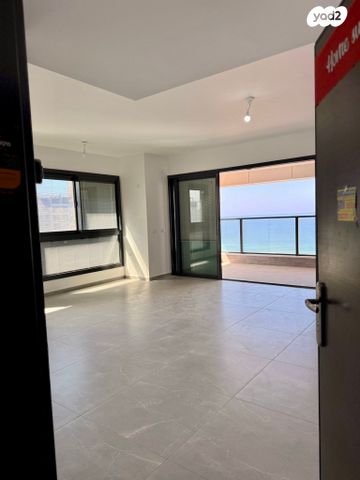 מודעת נכס, יהורם גאון 4, דרום חדש, פארק הים, בת ים