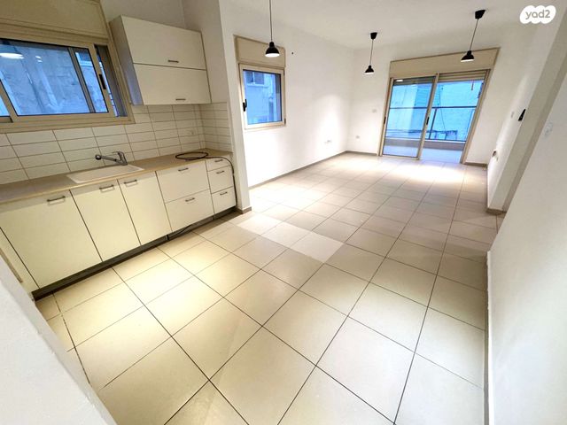 מודעת נכס, שדרות ירושלים 35, יד לבנים, רמת גן