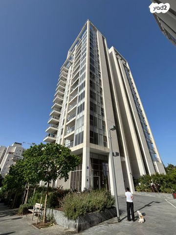 מודעת נכס, נאות אפקה א', תל אביב יפו