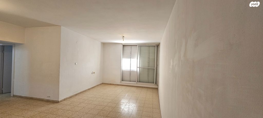 מודעת נכס, מיכל לייב כץ, שיכון מפ"ם, פתח תקווה