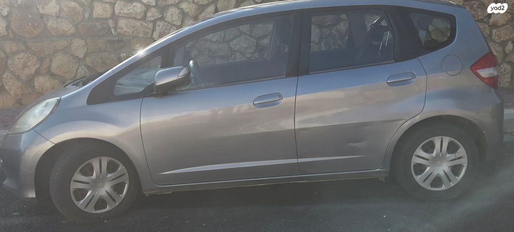 מודעת רכב הונדה ג'אז 