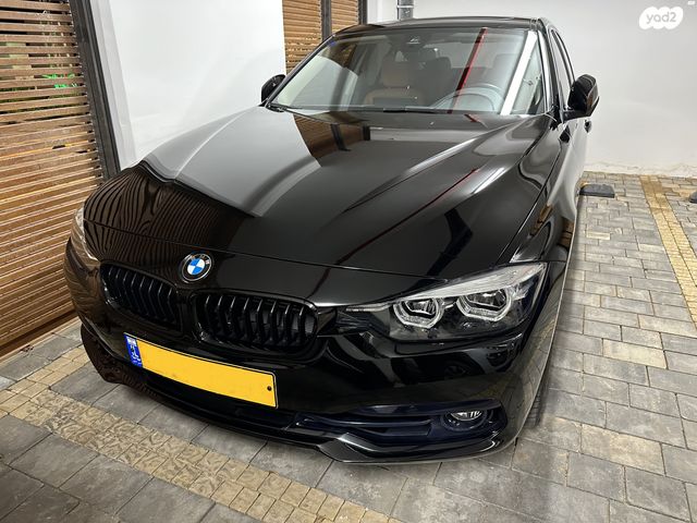 מודעת רכב ב מ וו סדרה 3