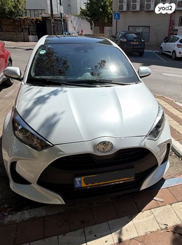 מודעת רכב טויוטה יאריס