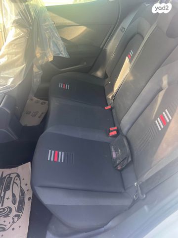 מודעת רכב סיאט ארונה