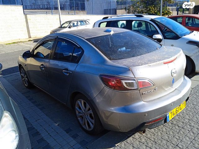 מודעת רכב מאזדה 3