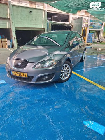 מודעת רכב סיאט לאון