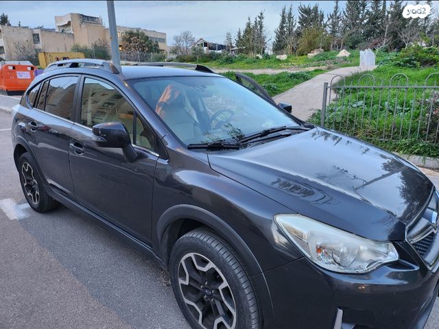 מודעת רכב סובארו XV