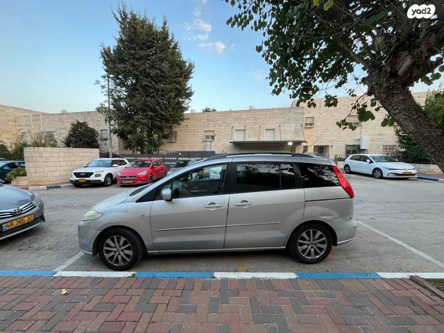 מודעת רכב מאזדה 5