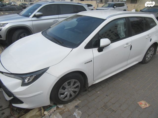 מודעת רכב טויוטה קורולה