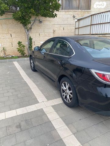 מודעת רכב מאזדה 6