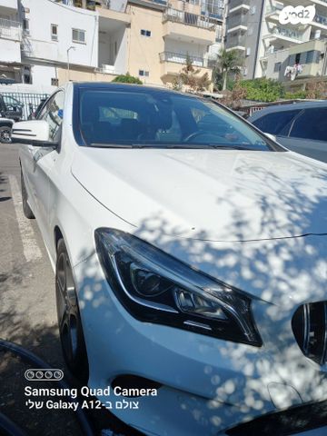 מודעת רכב מרצדס-בנץ CLA