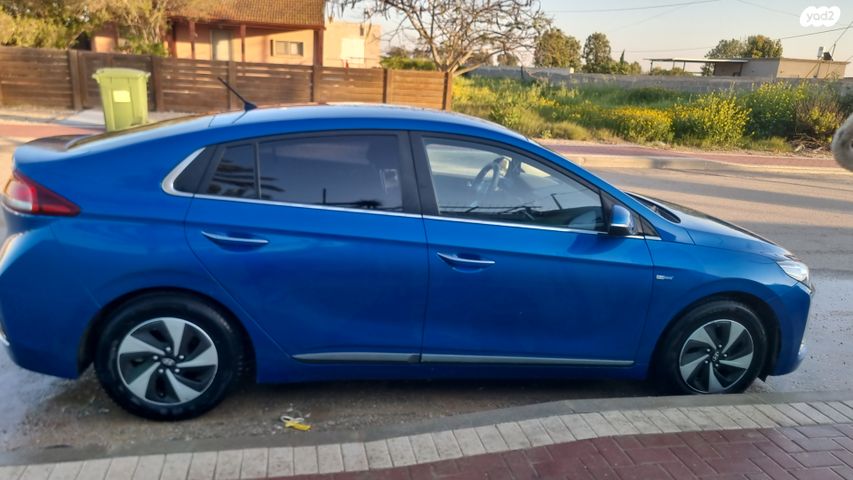 מודעת רכב יונדאי איוניק